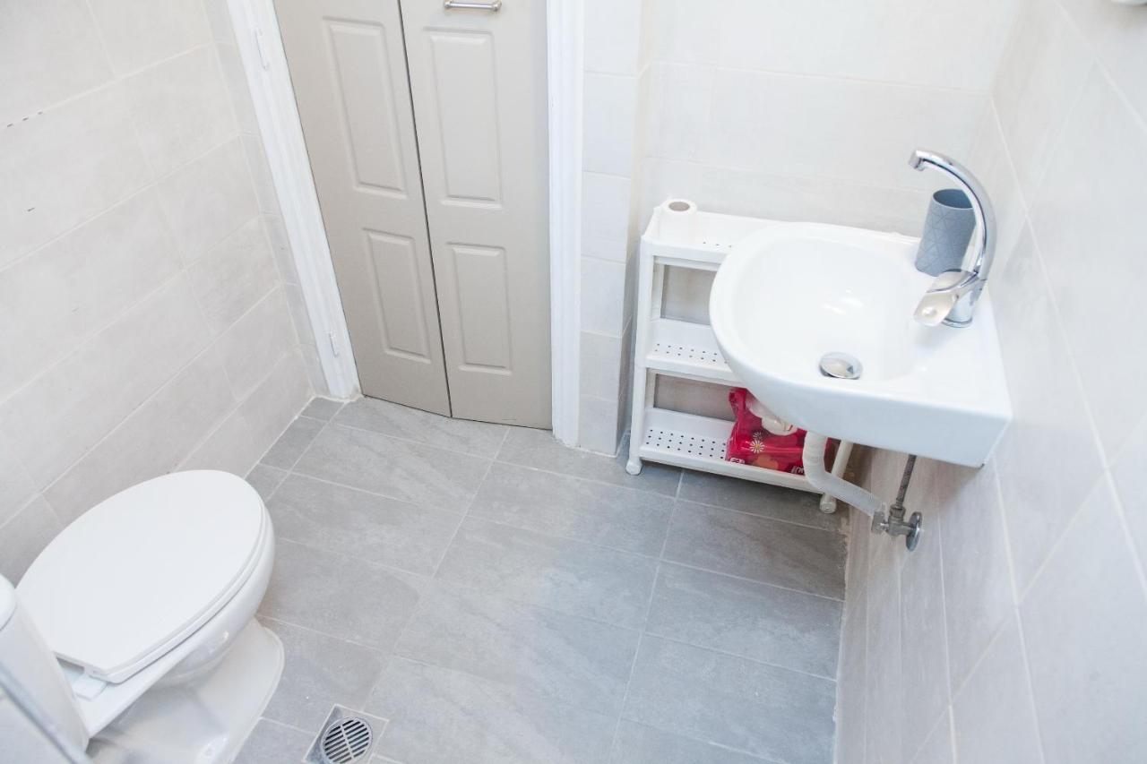 Brand New, Cheerful Apartment In Central אתונה מראה חיצוני תמונה